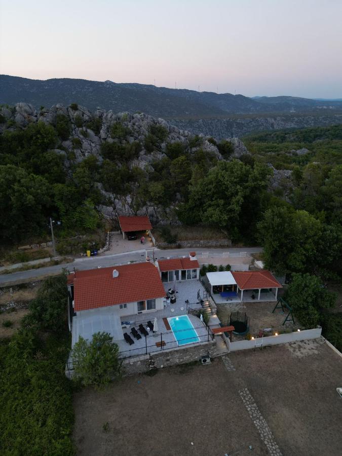 Villa Zrinka **** Svinisce Exterior foto