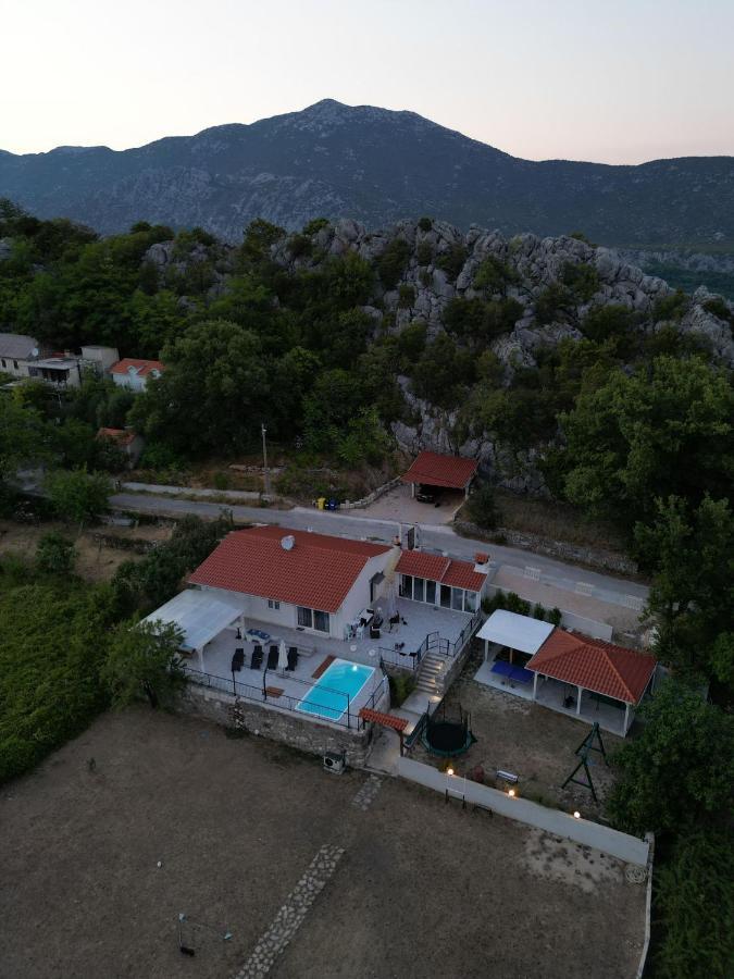 Villa Zrinka **** Svinisce Exterior foto