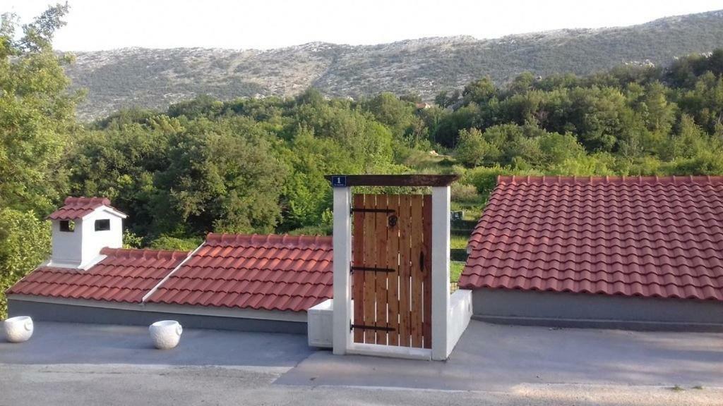 Villa Zrinka **** Svinisce Exterior foto